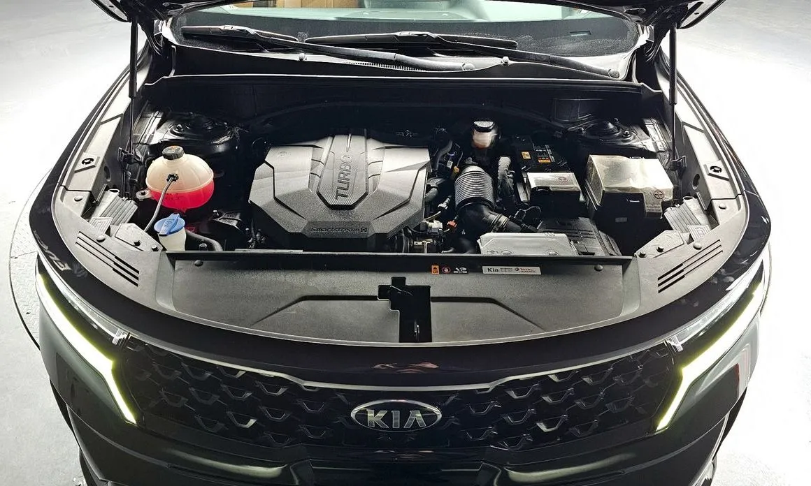 Kia Sorento — фото 7
