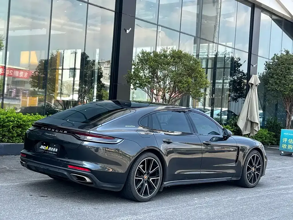 Porsche Panamera — фото 9