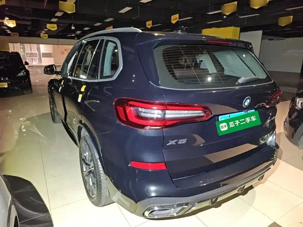 BMW X5 (Import) — фото 3