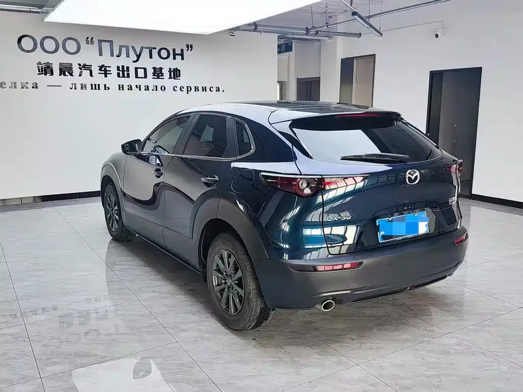 Mazda CX-30 — фото 10