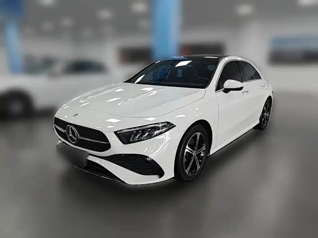 Mercedes-Benz A-Class — фото 1