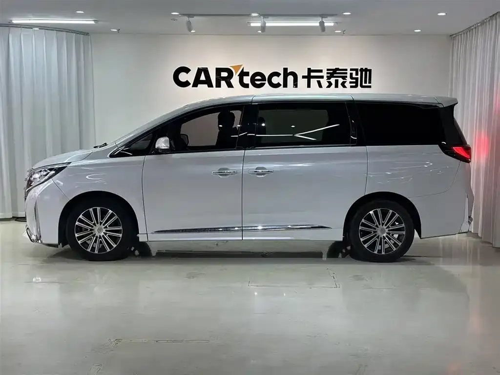GAC Motor Trumpchi M8 — фото 9
