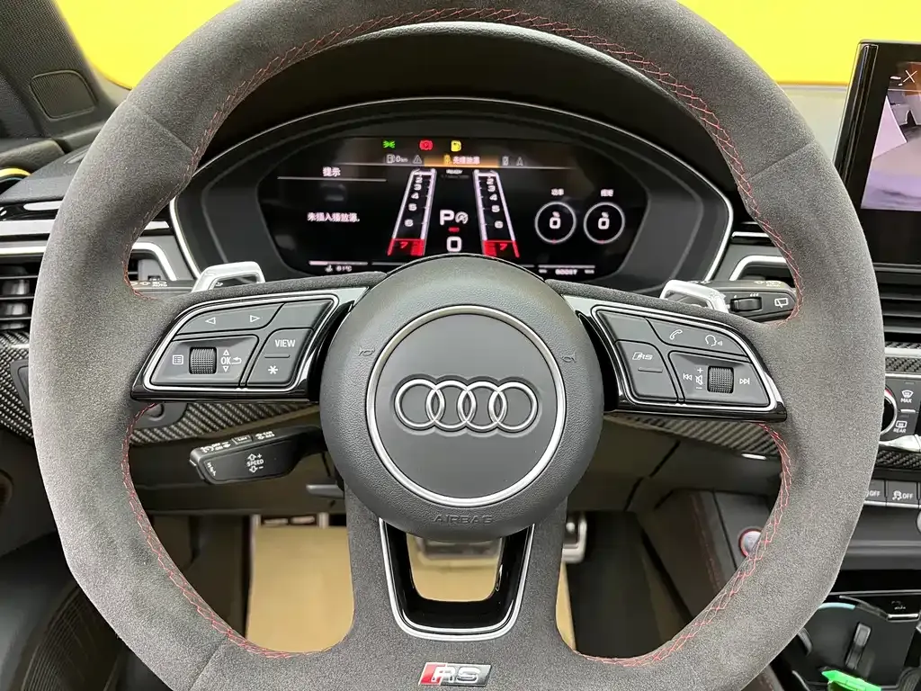 Audi RS 4 — фото 8