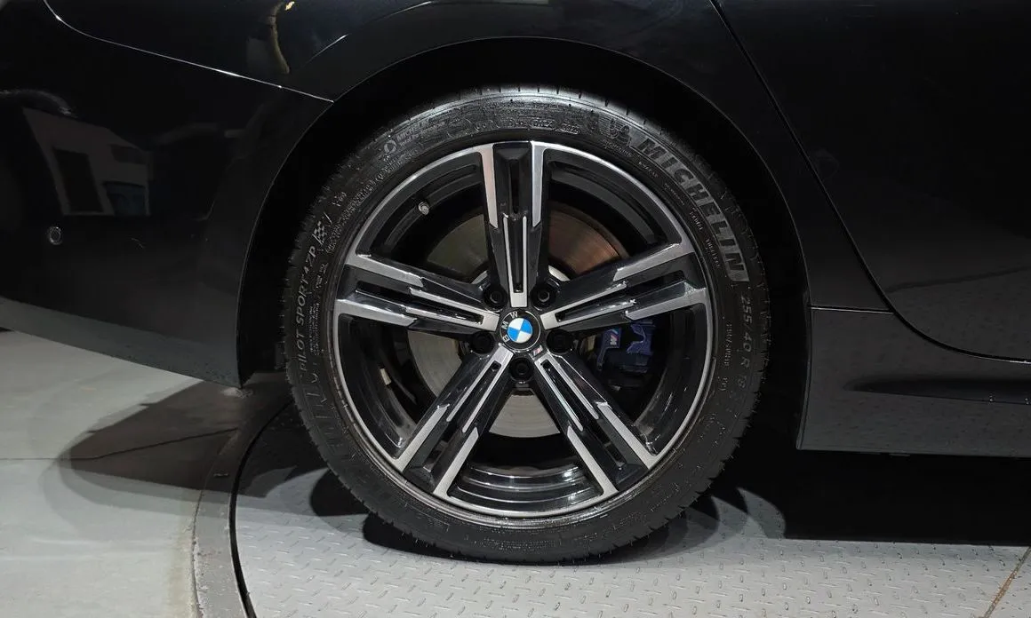 BMW 3-Series — фото 10