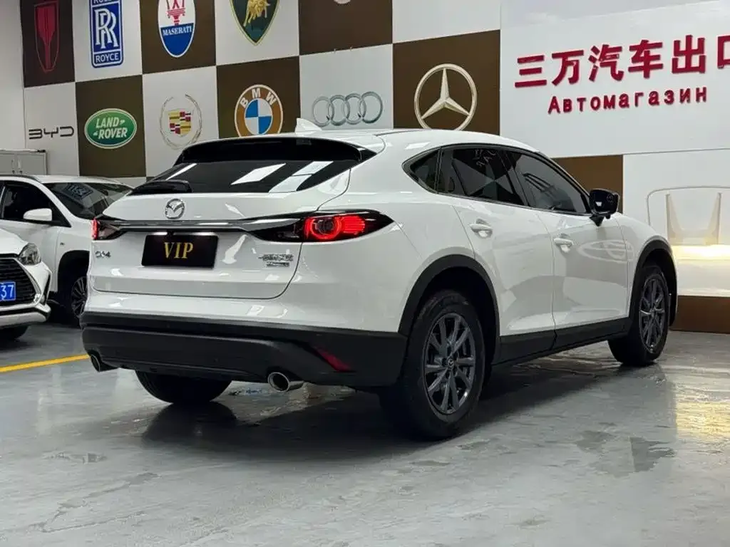 Mazda CX-4 — фото 9