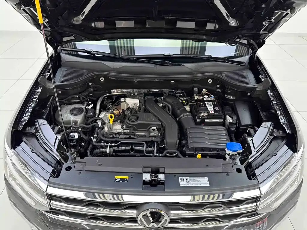 Volkswagen Tharu — фото 6