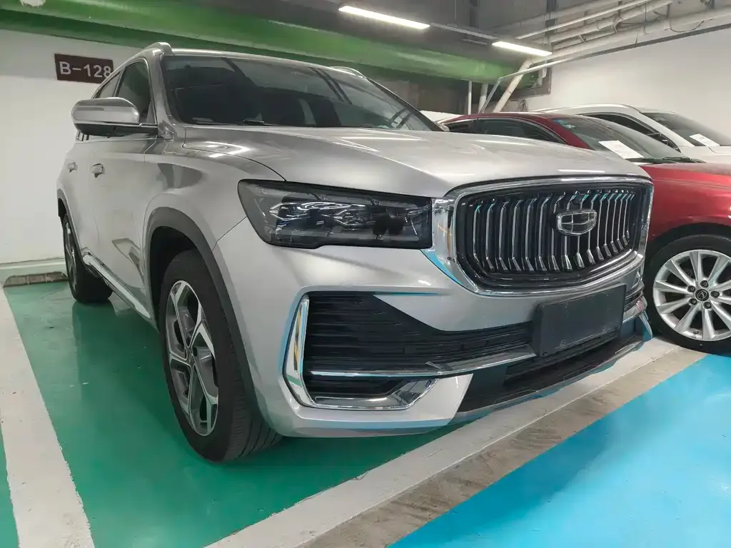 Geely Xingyue L — фото 9