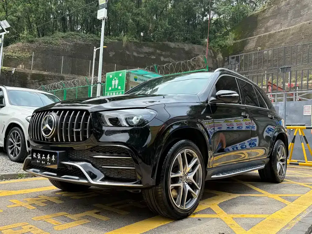 Mercedes-Benz GLE AMG — фото 1