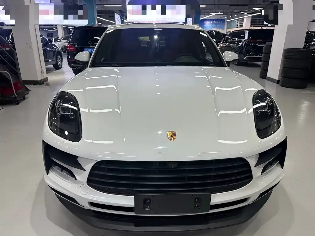 Porsche Macan — фото 10