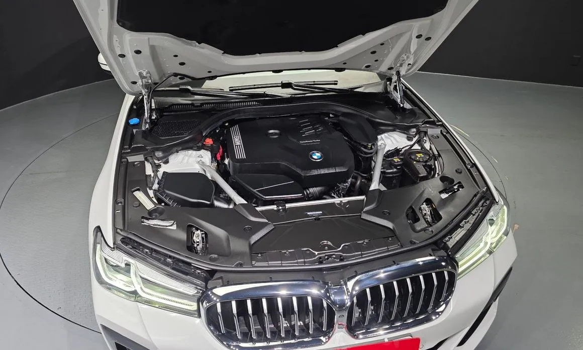 BMW 5-Series — фото 3