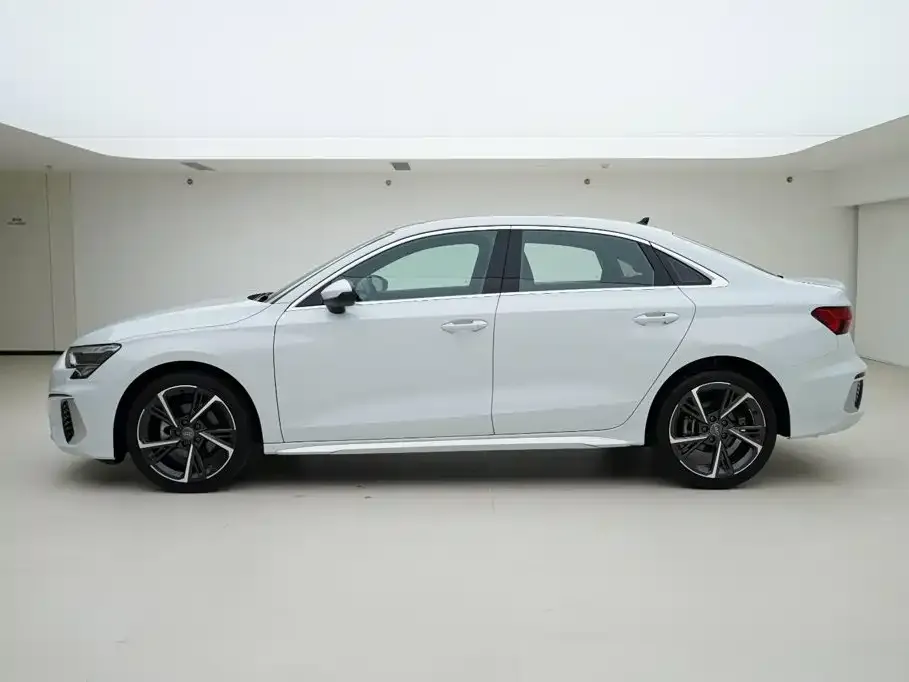 Audi A3 — фото 4