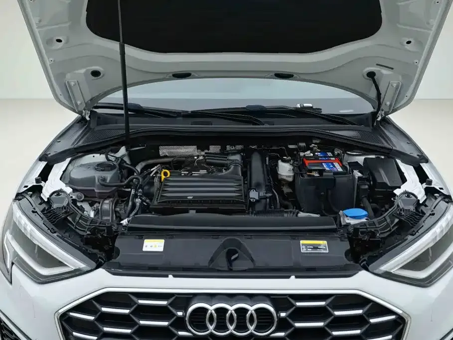 Audi A3 — фото 9