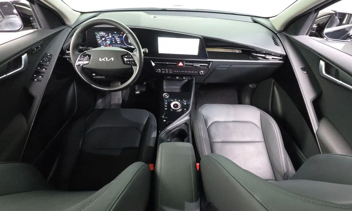 Kia Niro — фото 10
