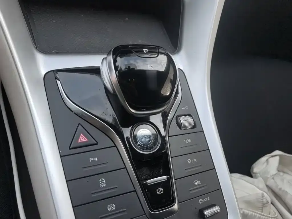 BYD Pro New Energy — фото 4