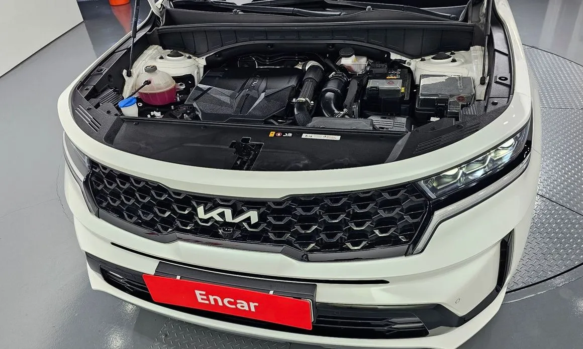 Kia Sorento — фото 5
