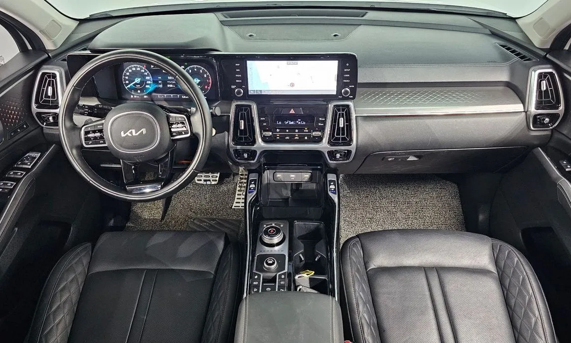 Kia Sorento — фото 9