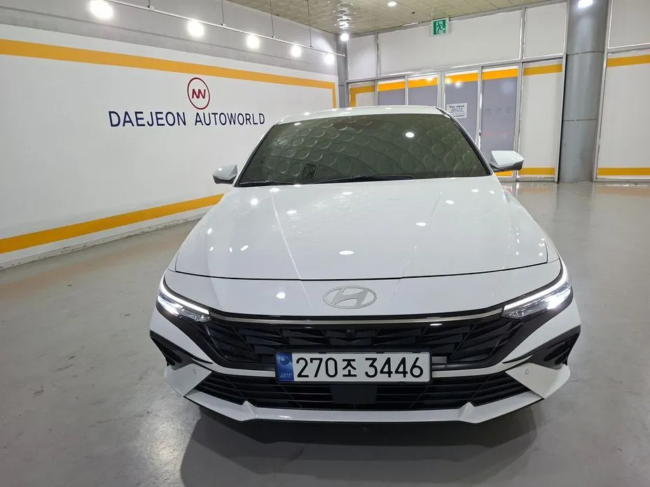 Hyundai AVANTE — фото 3