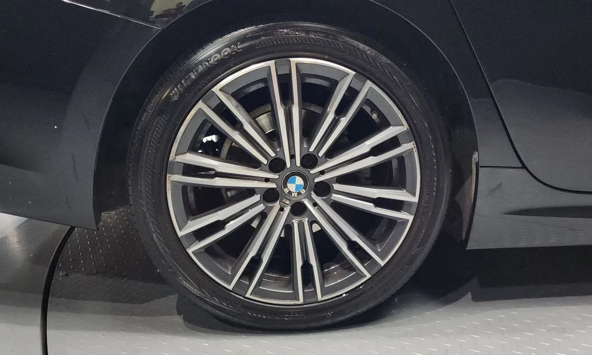 BMW 3-Series — фото 10
