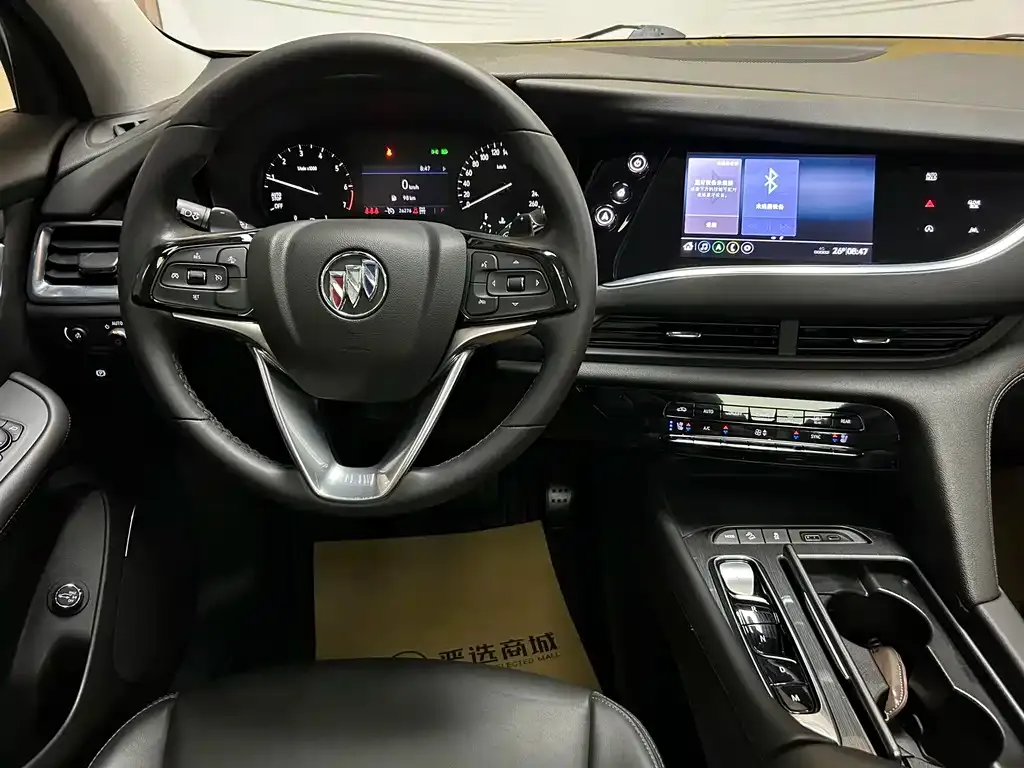 Buick Enclave — фото 7