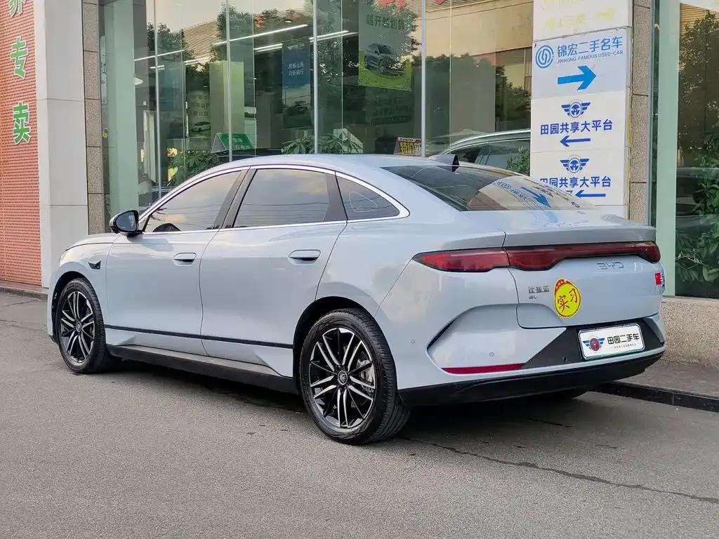 BYD Qin L — фото 5