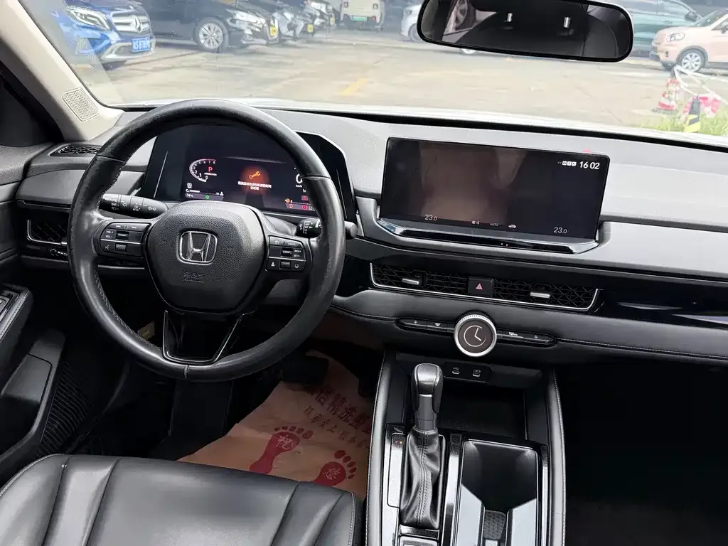 Honda Inspire — фото 10
