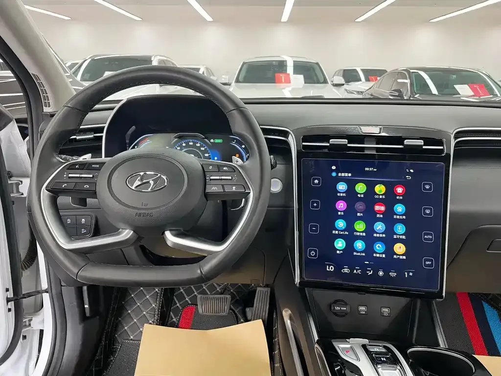 Hyundai Tucson — фото 6