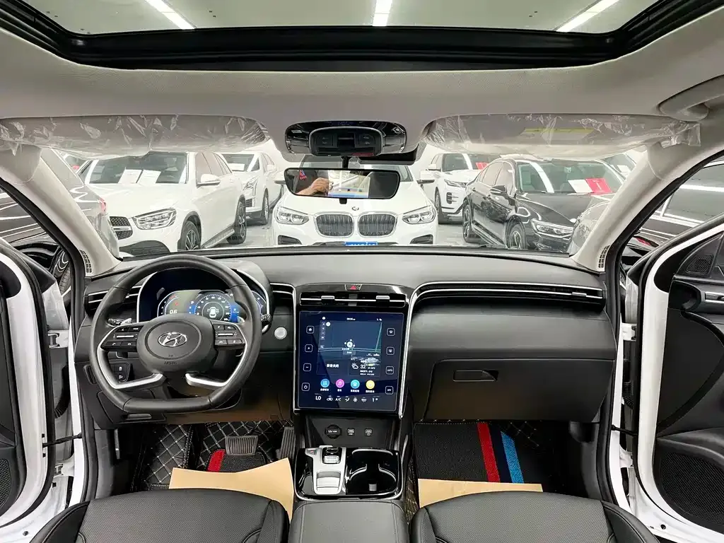 Hyundai Tucson — фото 8
