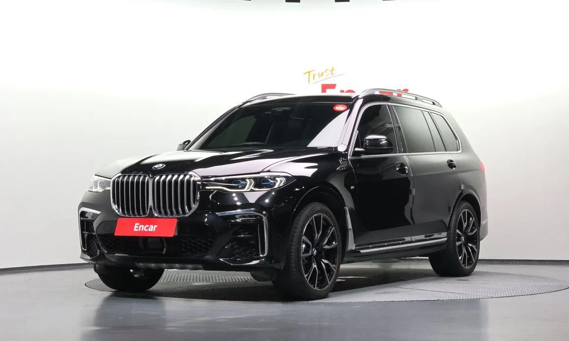 BMW X7 — фото 1
