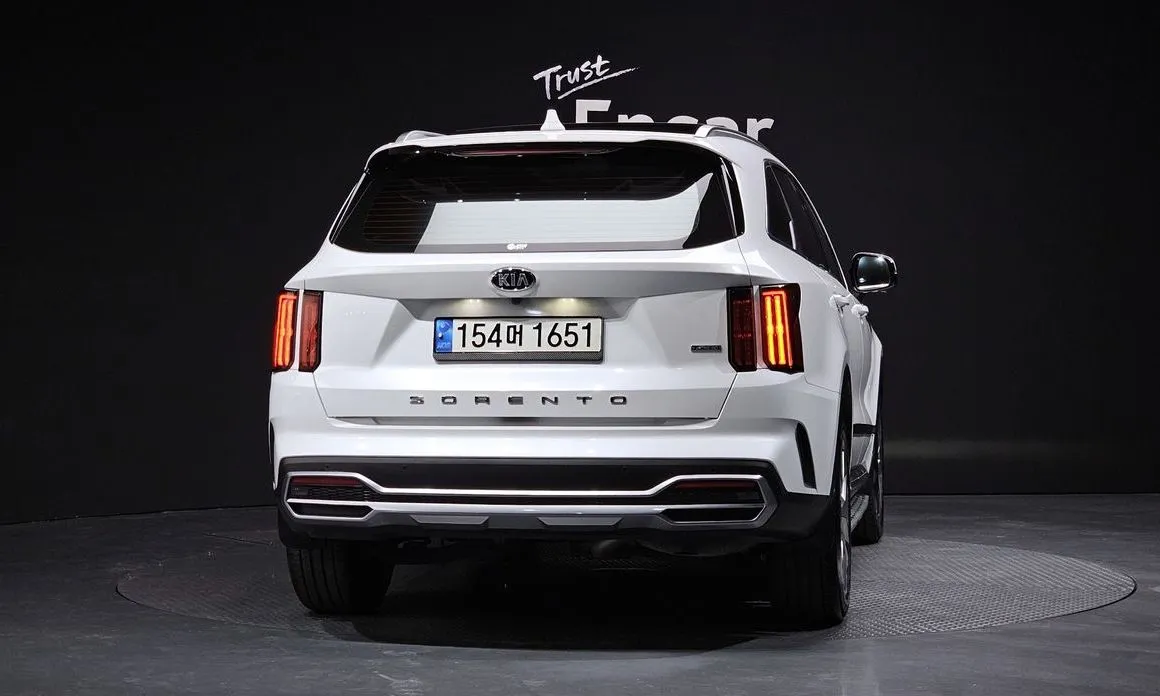 Kia Sorento — фото 2