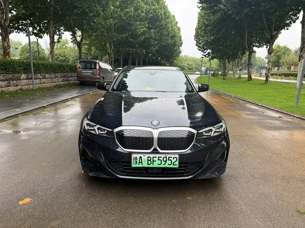 BMW i3 — фото 9