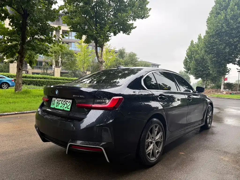 BMW i3 — фото 6