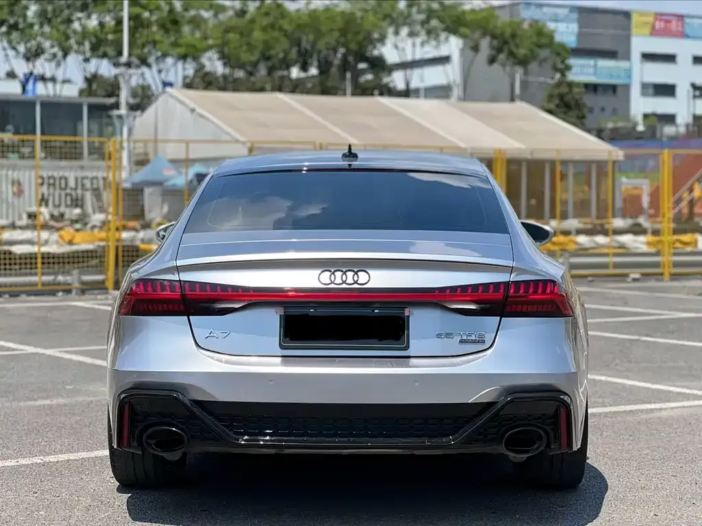 Audi A7 — фото 4