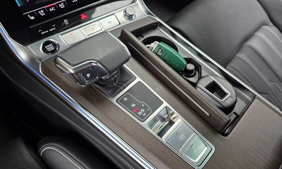 Audi A7 — фото 10