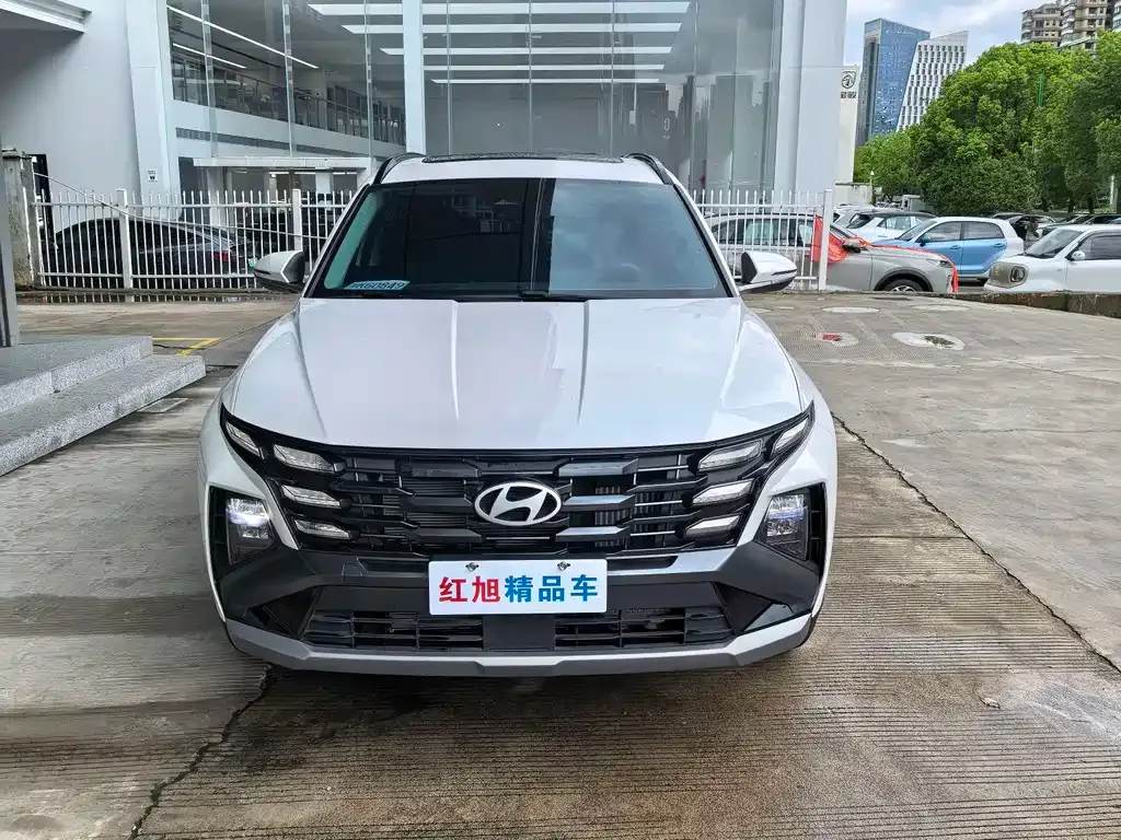 Hyundai Tucson — фото 10