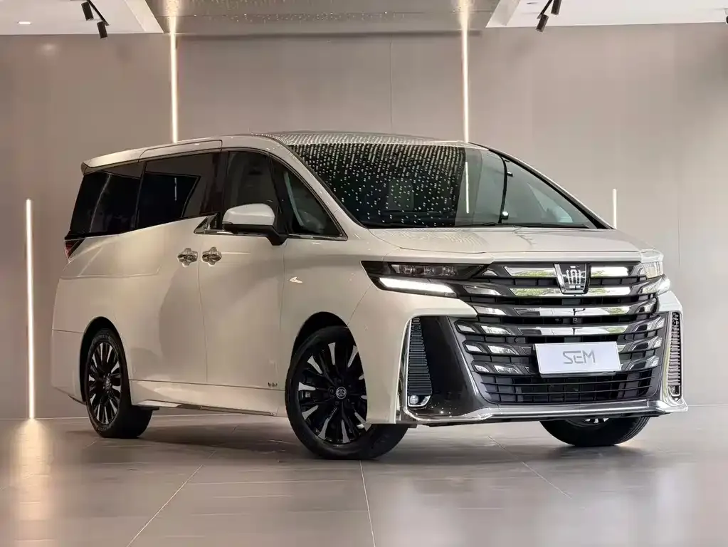 Toyota Vellfire — фото 7