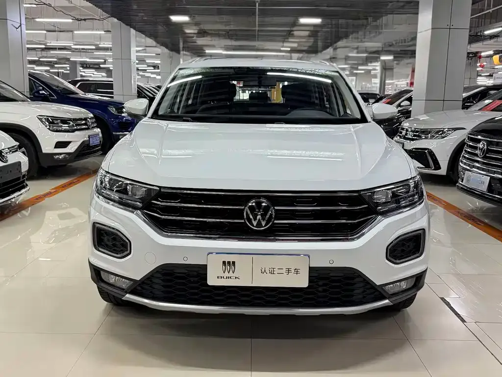 Volkswagen T-Roc — фото 2
