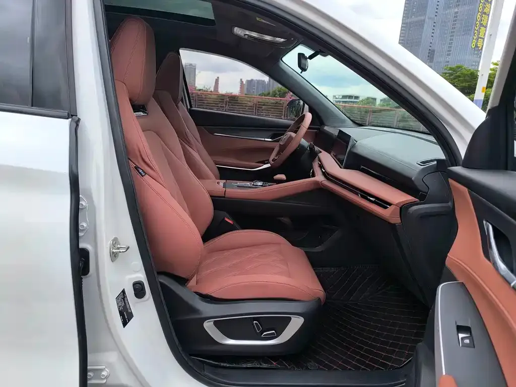 Changan CS75PLUS — фото 3