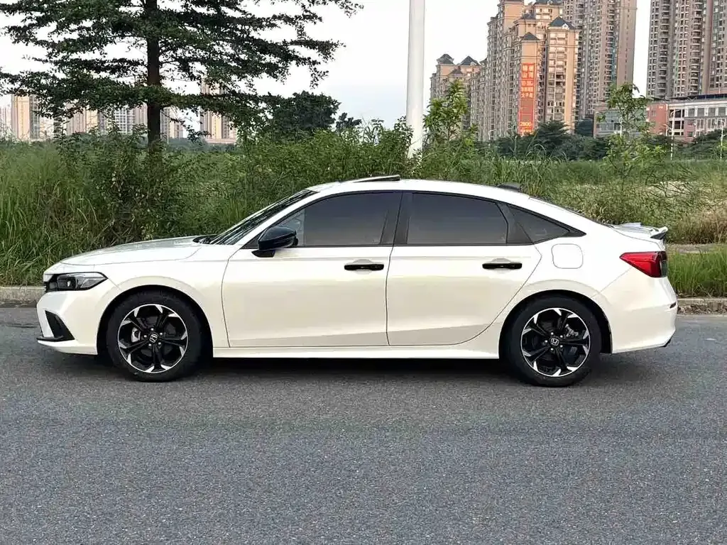 Honda Civic — фото 9