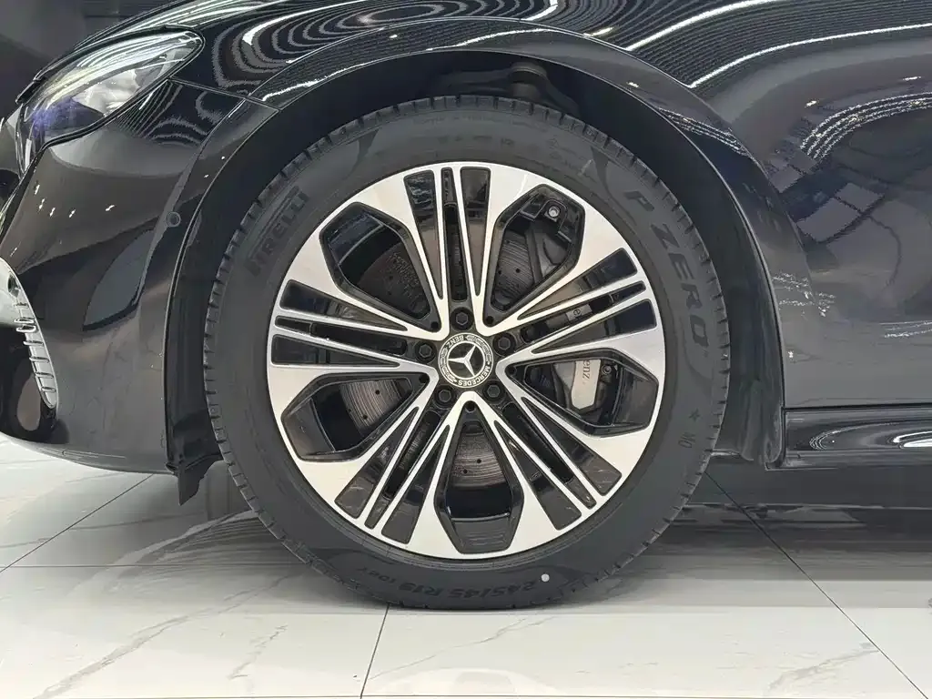 Mercedes-Benz E-Class New Energy — фото 2