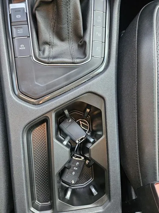 Volkswagen Tiguan — фото 7