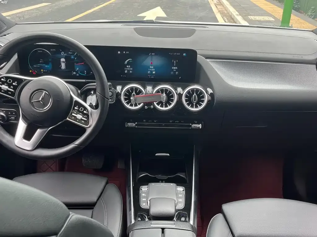Mercedes-Benz GLA — фото 4