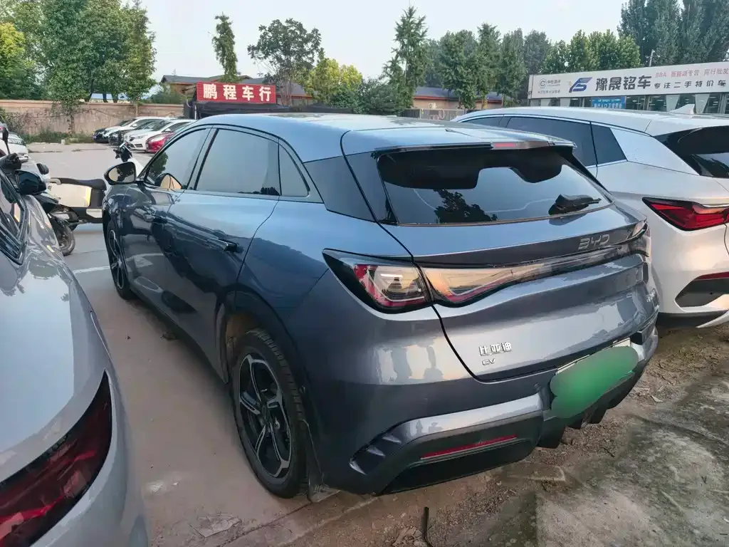 BYD Seal 06GT — фото 6
