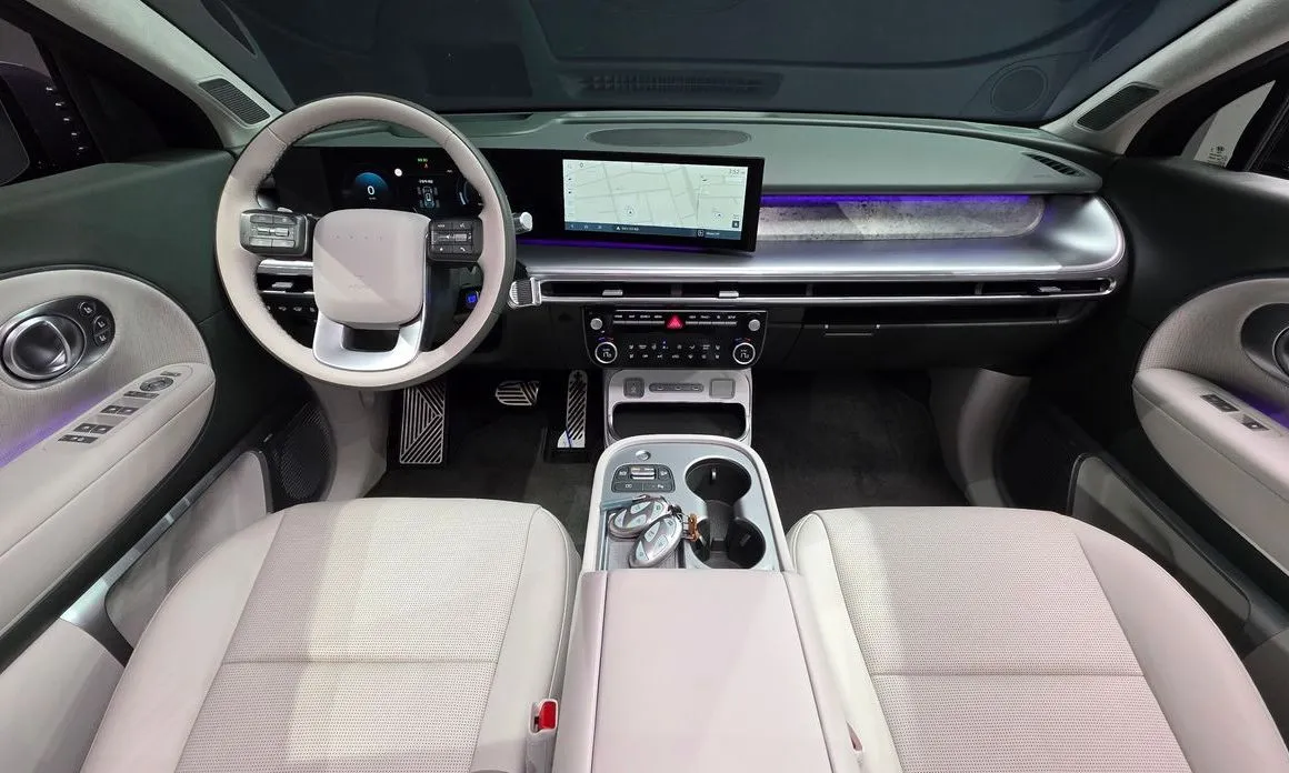 Hyundai Ioniq9 — фото 8