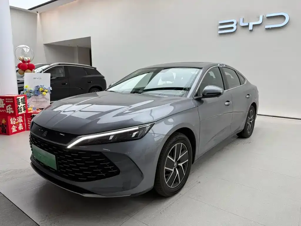 BYD Qin L — фото 1