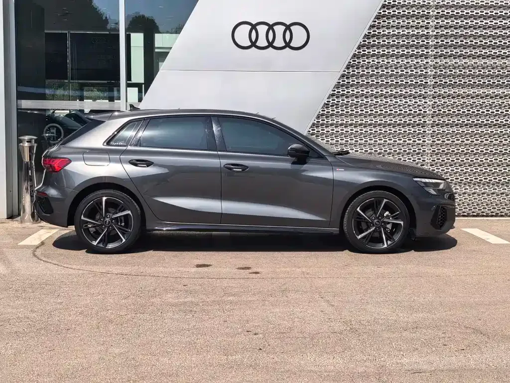 Audi A3 — фото 7