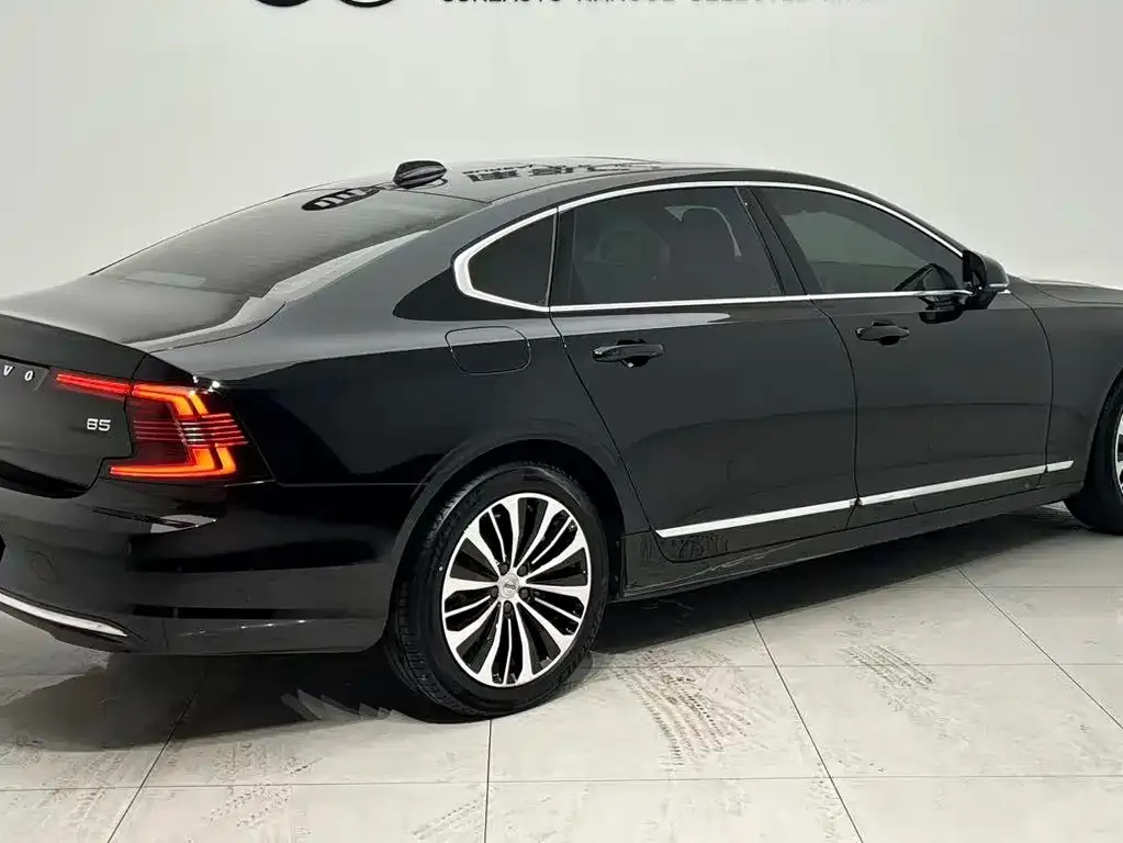 Volvo S90 — фото 2