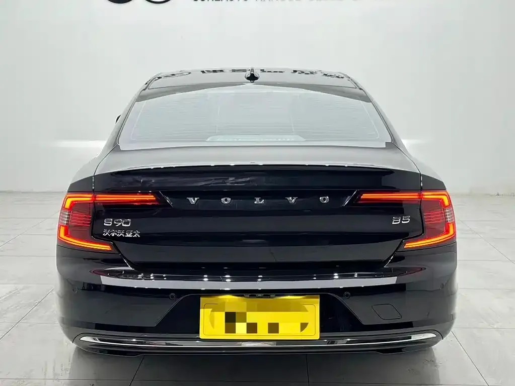 Volvo S90 — фото 7