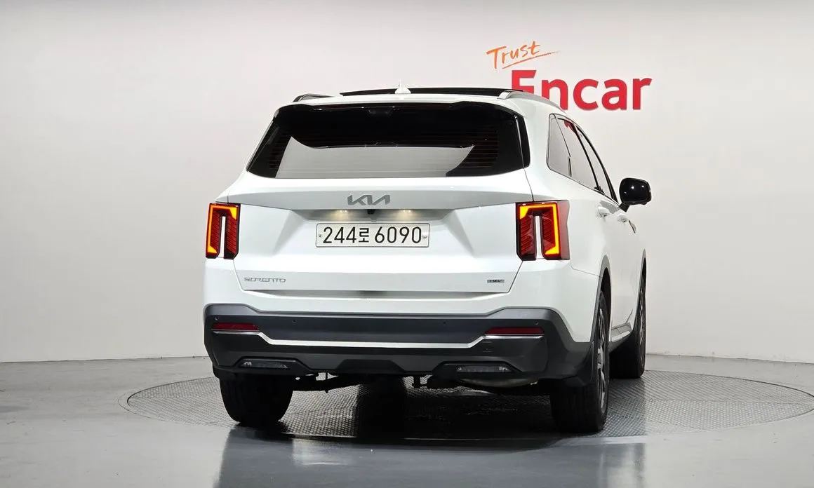 Kia Sorento — фото 2
