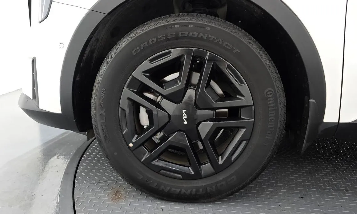 Kia Sorento — фото 3