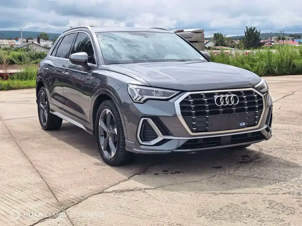 Audi Q3 — фото 8